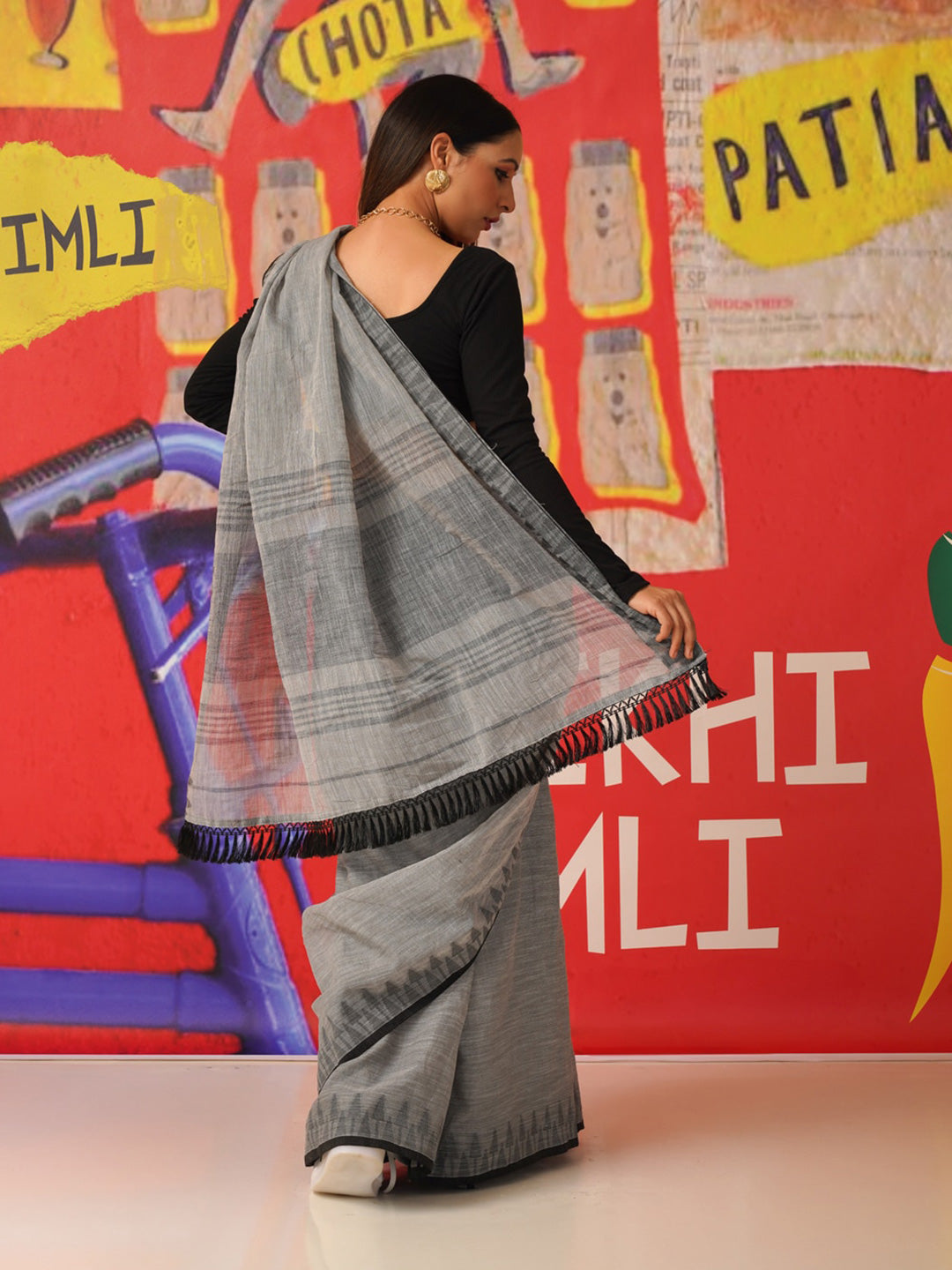 Tikhi Imli Woven Design Cotton Blend Saree | Grocsy