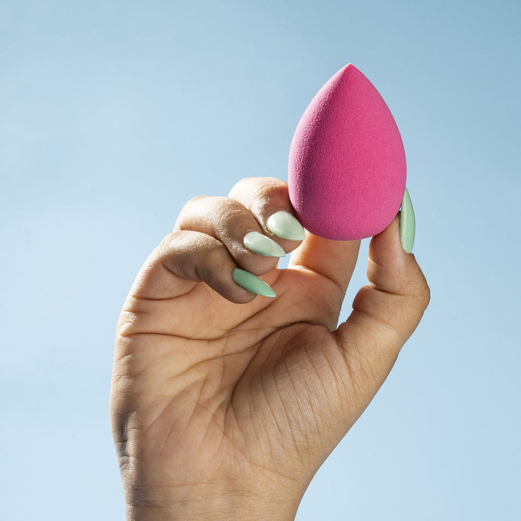 PAC Studio Classic Beauty Blender - Waterdrop, Grows 2X When Wet, Low Absorption, Durable & Stays in Shape | Grocsy