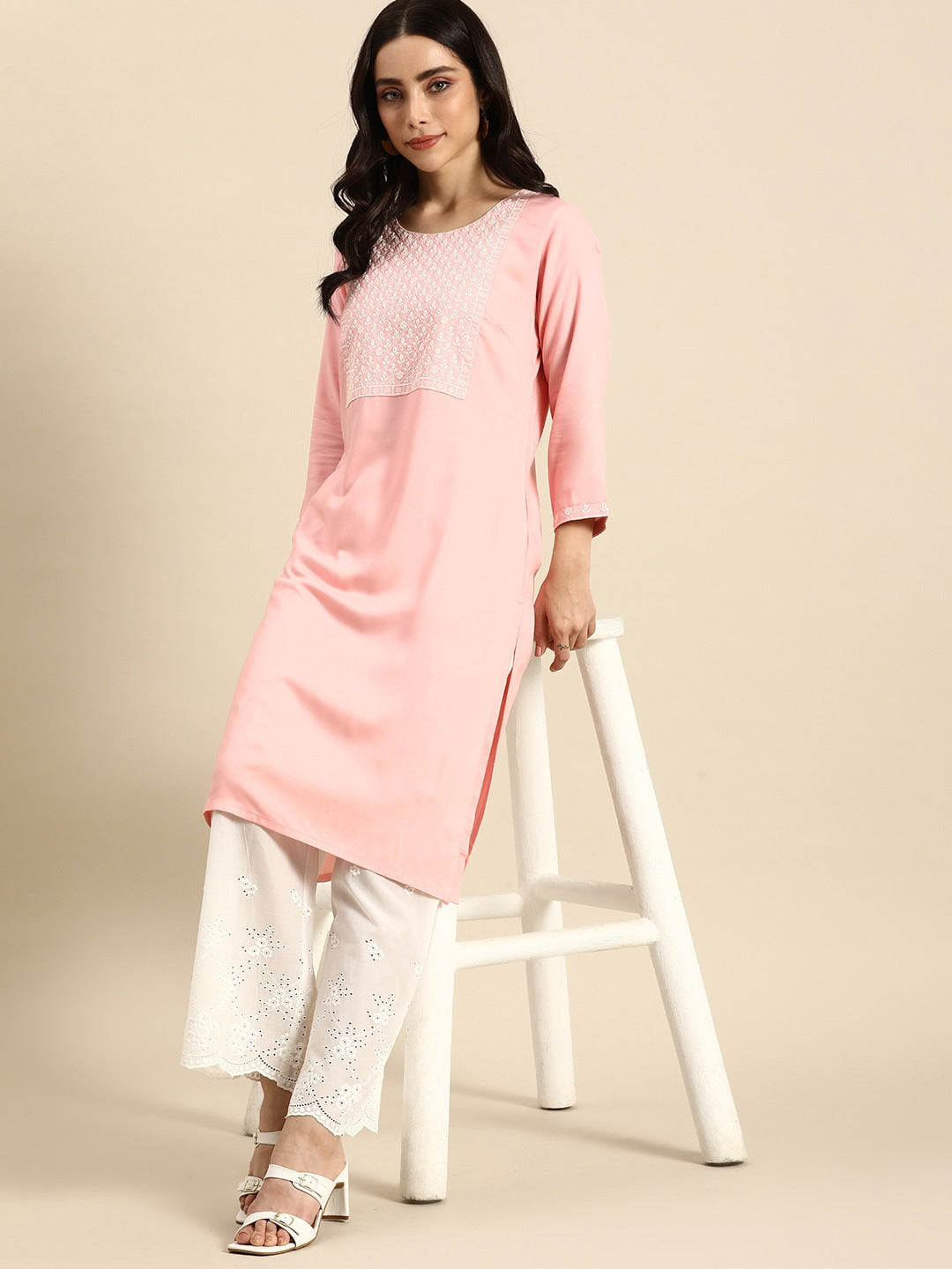 Sangria Women Floral Embroidered Kurta | Grocsy