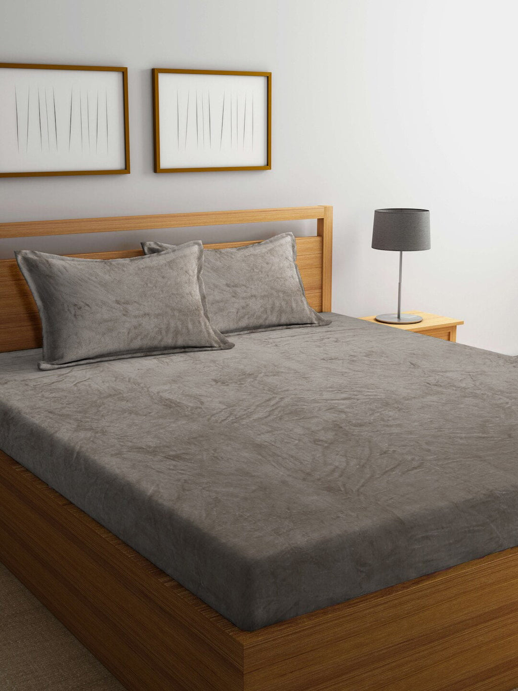 KLOTTHE 300 TC Woolen King Bedsheet with 2 Pillow Covers | Grocsy