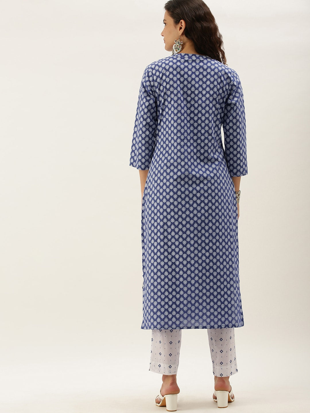 Sangria Women White Ethnic Motifs Printed Panelled Pure Cotton Kurta with Trousers | Grocsy