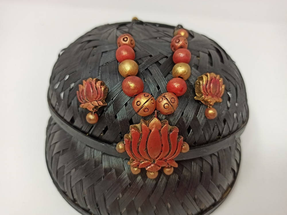 Terracotta Lotus Pendant Necklace Set With Studs-Golden Pink | Grocsy