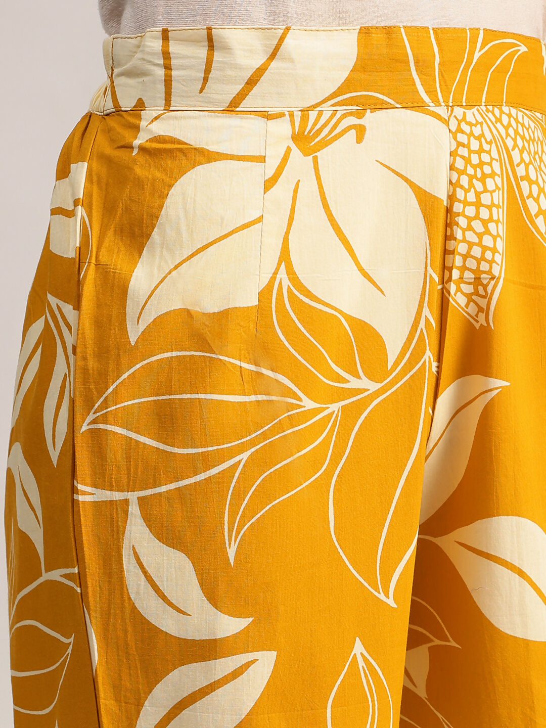 Aavyora Women's Mustard Yellow & White Floral Printed Cotton Co-Ord Set | Grocsy
