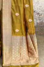 Joban Fashion Olive Green Pure Katan Pure Handloom Banarasi Silk Saree | Grocsy