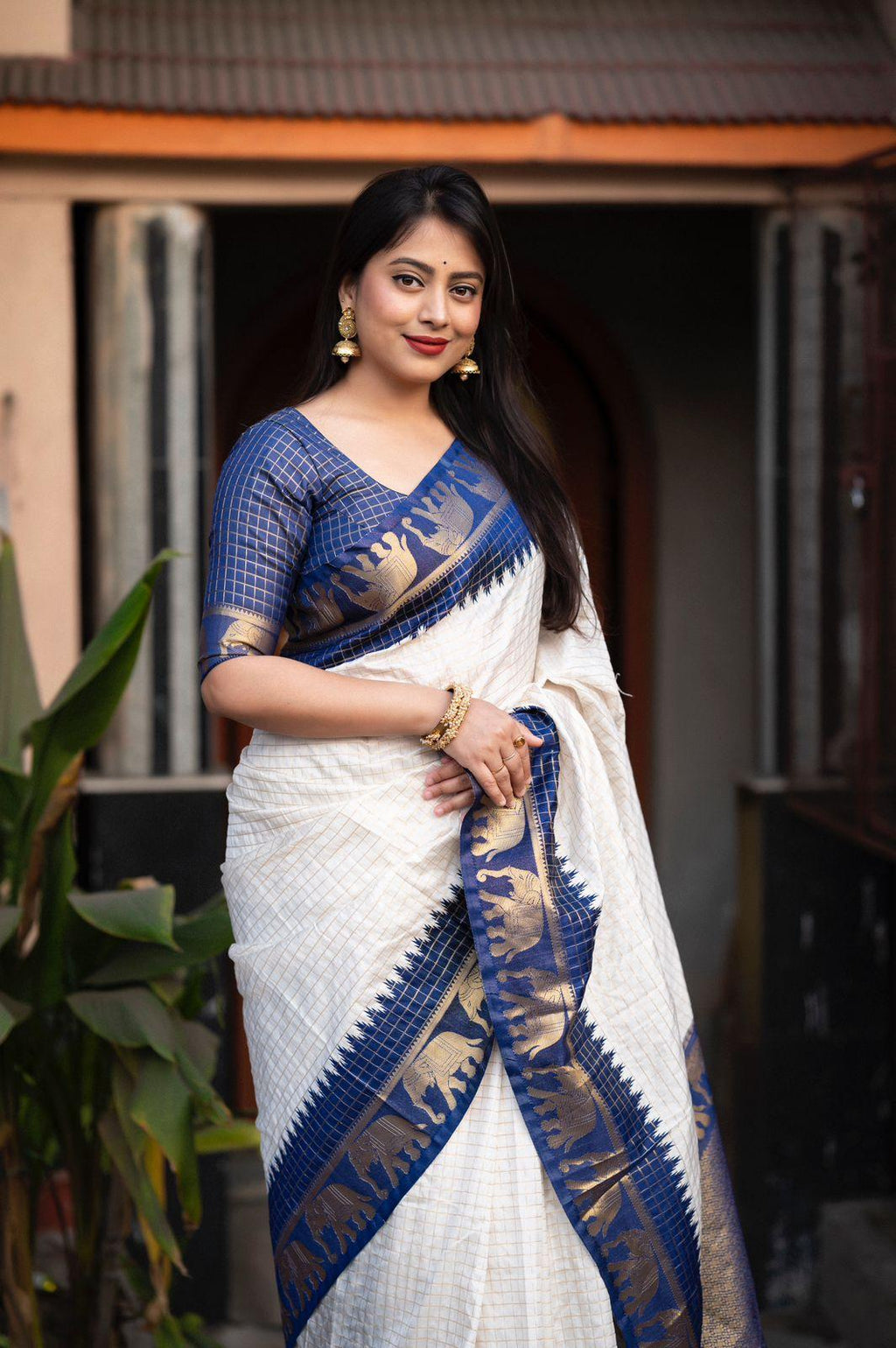 Nblue Silk Zari Woven Saree with Unstitched Blouse - Hiral Fashion | Grocsy