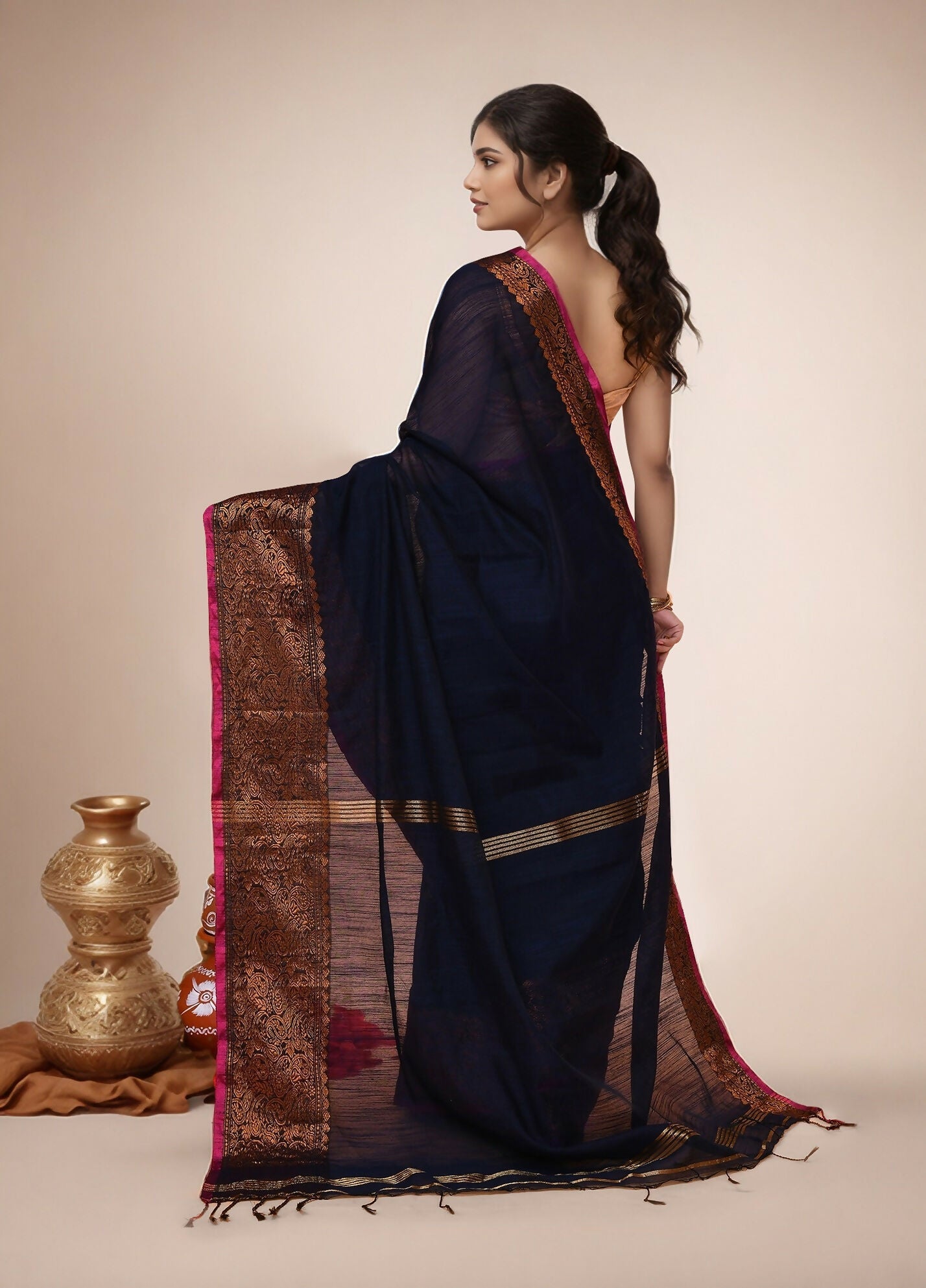 Joban Fashion Dark Blue Cotton Blend Handloom Saree | Grocsy