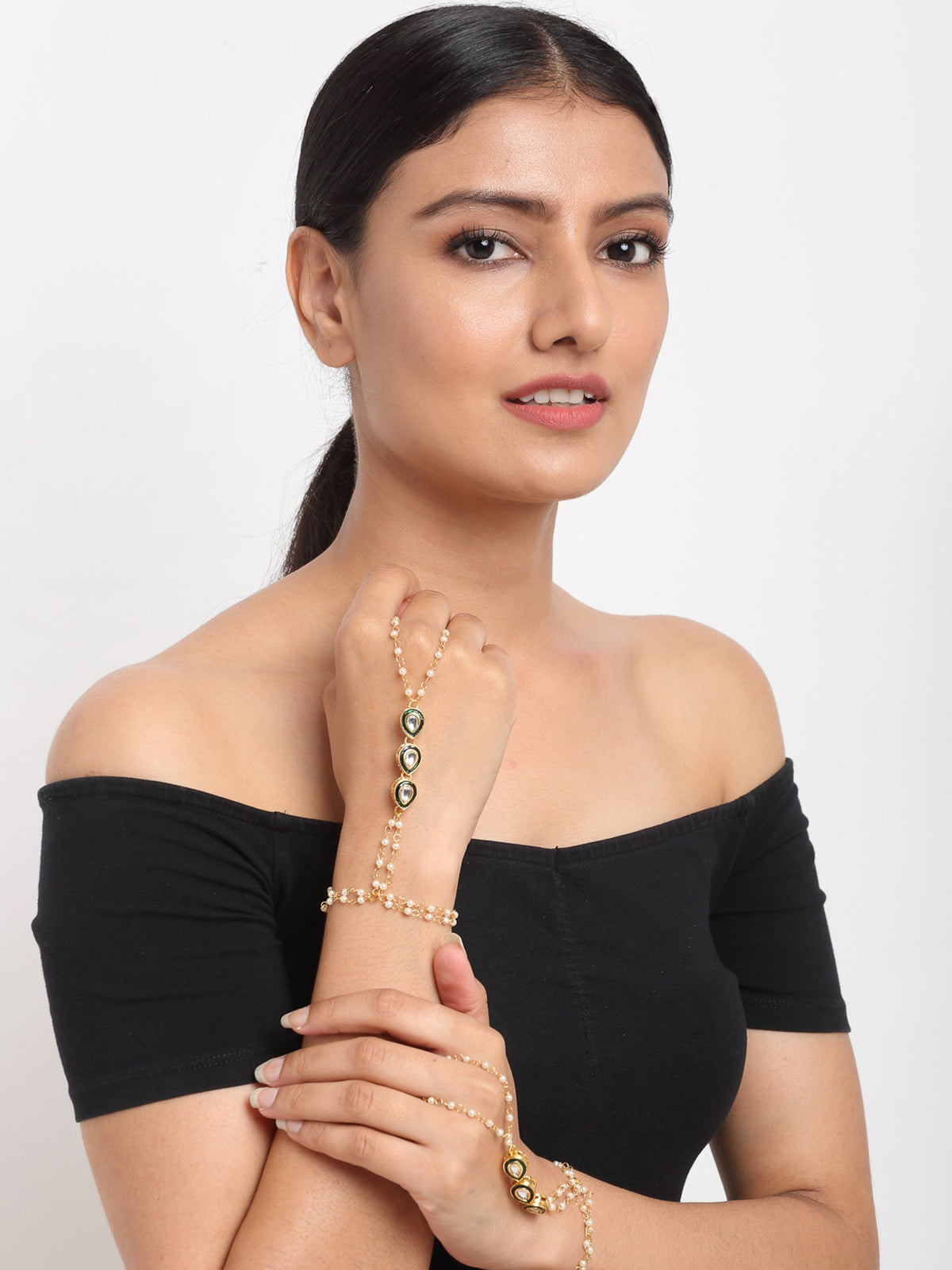 Kundan Hand Harness Set Of 2 - Ruby Raang | Grocsy