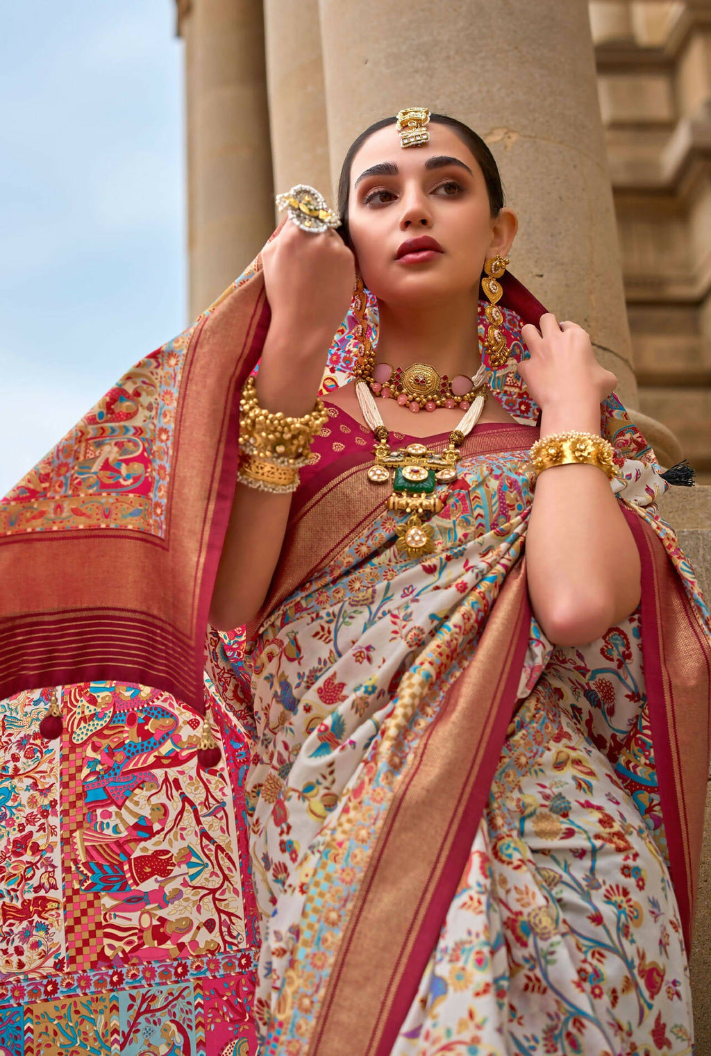 Salmon Pink & White Superior V.P.Silk Woven Printed Patola Silk Saree - Rewaa Milano | Grocsy