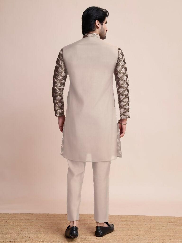 Vastranavya Traditional Festival Wear Pure Silk Thread & Sequence Embroidered Work Kurta | Grocsy