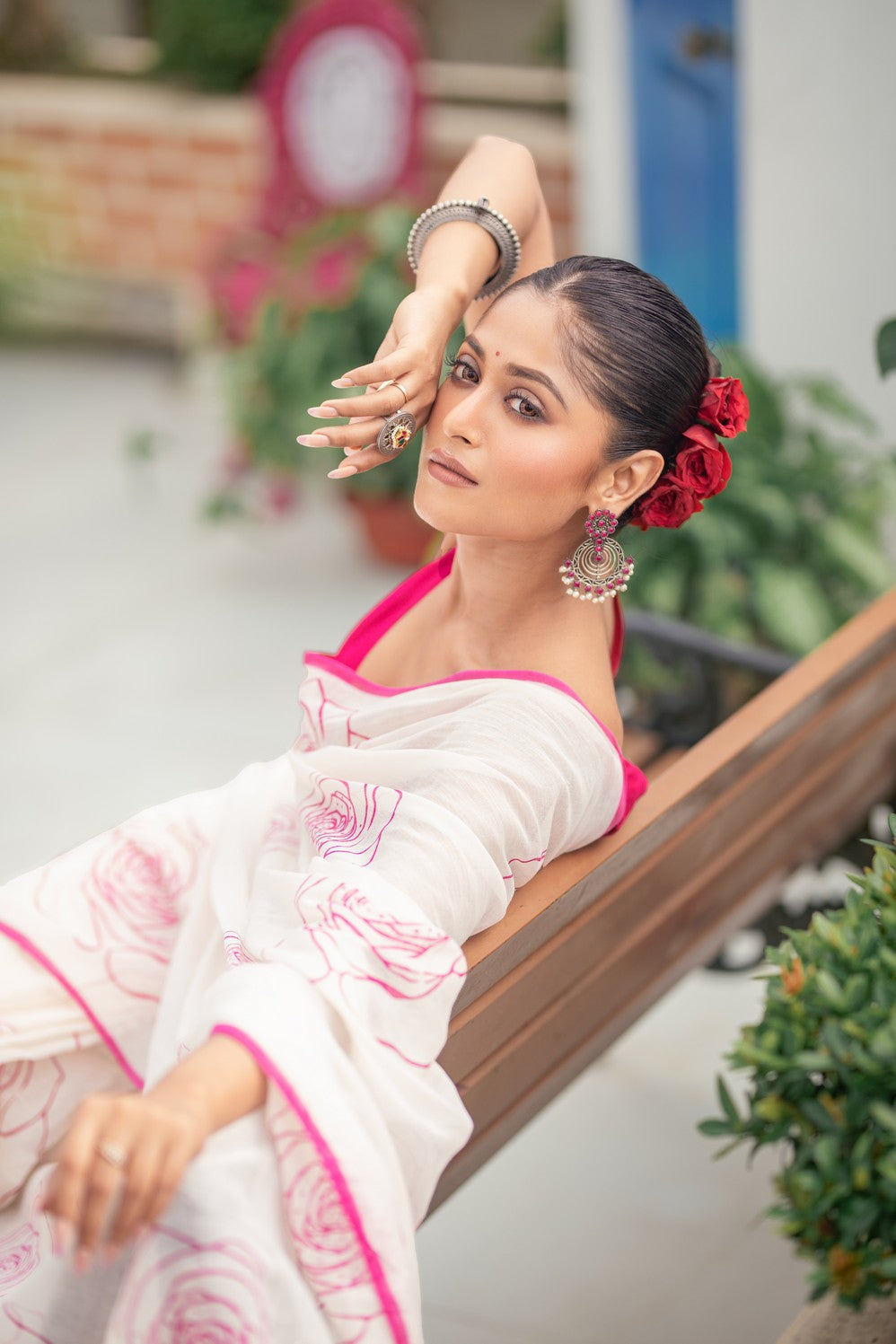Very Much Indian Mastaani - Pure Mul Cotton Handloom Saree with Beautiful Rose Prints - Pink | Grocsy