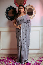 Very Much Indian Mastaani - Pure Mul Jamdhani Cotton Handloom Saree with Beautiful Heart Weaves - Grey | Grocsy