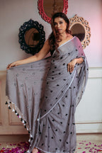 Very Much Indian Mastaani - Pure Mul Jamdhani Cotton Handloom Saree with Beautiful Heart Weaves - Grey | Grocsy