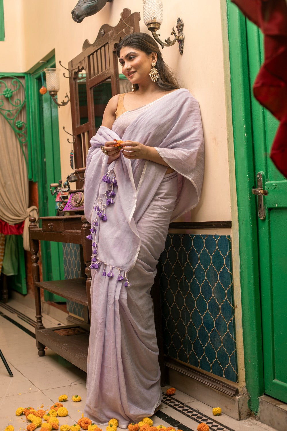 Very Much Indian Mastaani - Pure Mul Cotton Handloom Saree - Lilac | Grocsy
