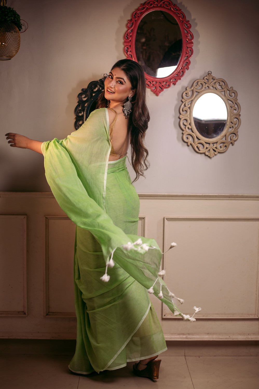 Very Much Indian Mastaani - Pure Mul Cotton Handloom Saree - Sage Green | Grocsy