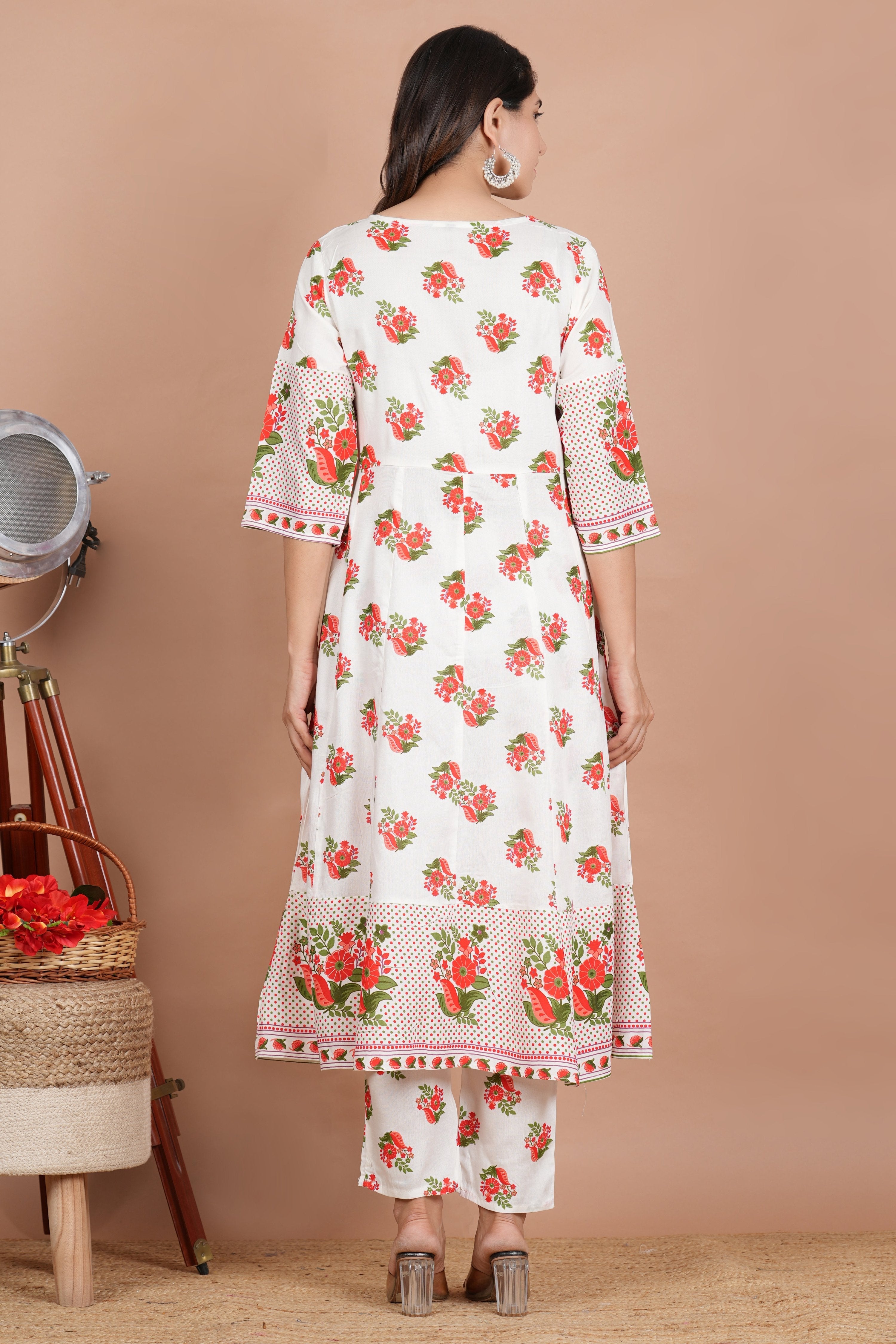 House of RP Women's Off-White Floral Cotton Kurta, Pant Set | Grocsy
