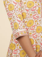 Aramya Straight Soft Cotton Floral Print Women's Kurta - Off White | Grocsy