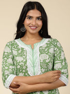 Aramya Straight Soft Cotton Floral Print Women's Kurta - Green | Grocsy