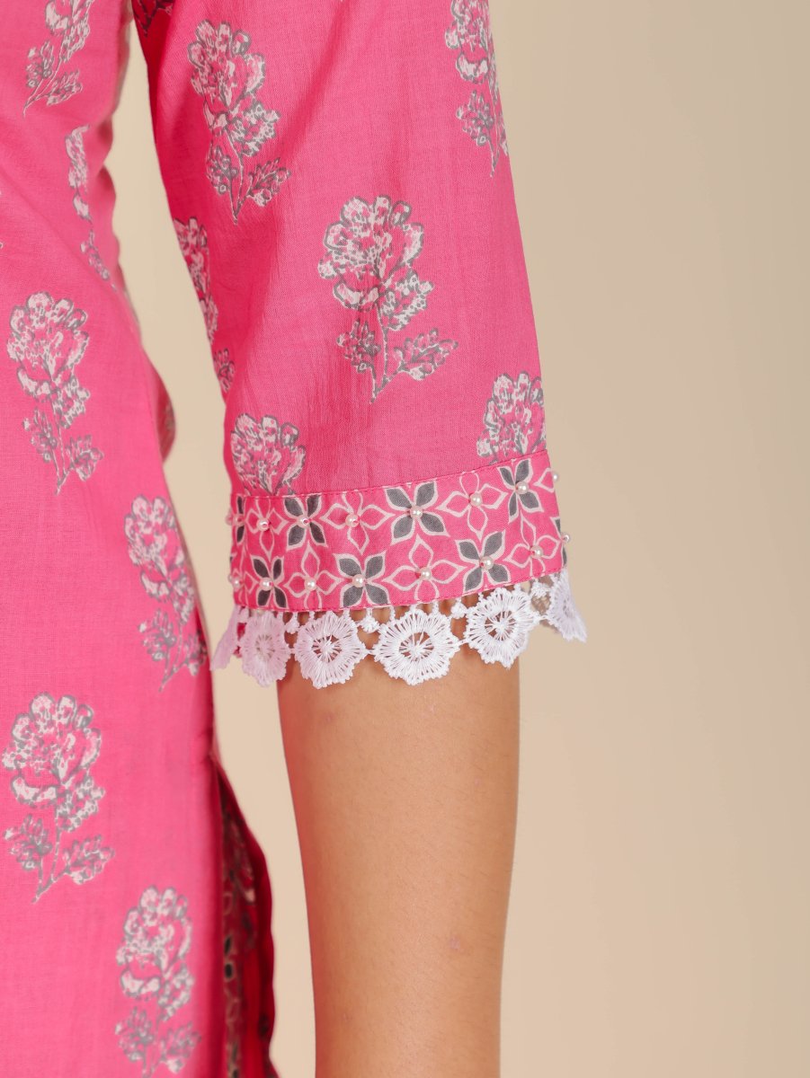 Aramya Straight Soft Cotton Floral Print Women's Kurta - Pink | Grocsy