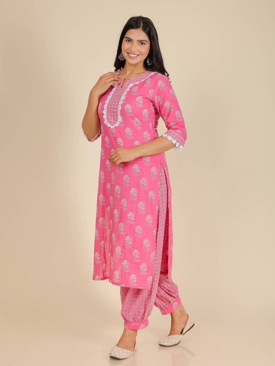 Aramya Straight Soft Cotton Floral Print Women's Kurta Set - Pink | Grocsy