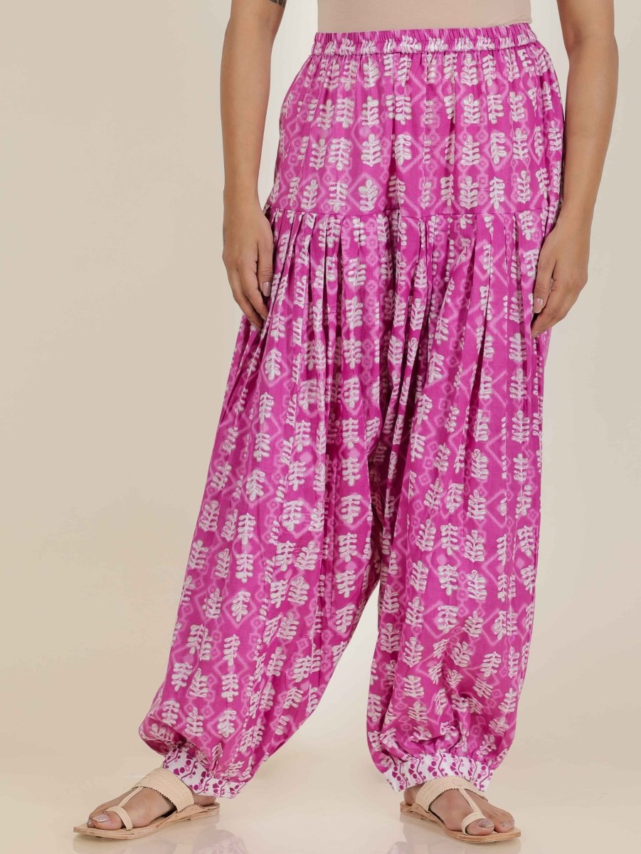 Aramya Straight Soft Cotton Abstract Print Women's Kurta Set - Pink | Grocsy