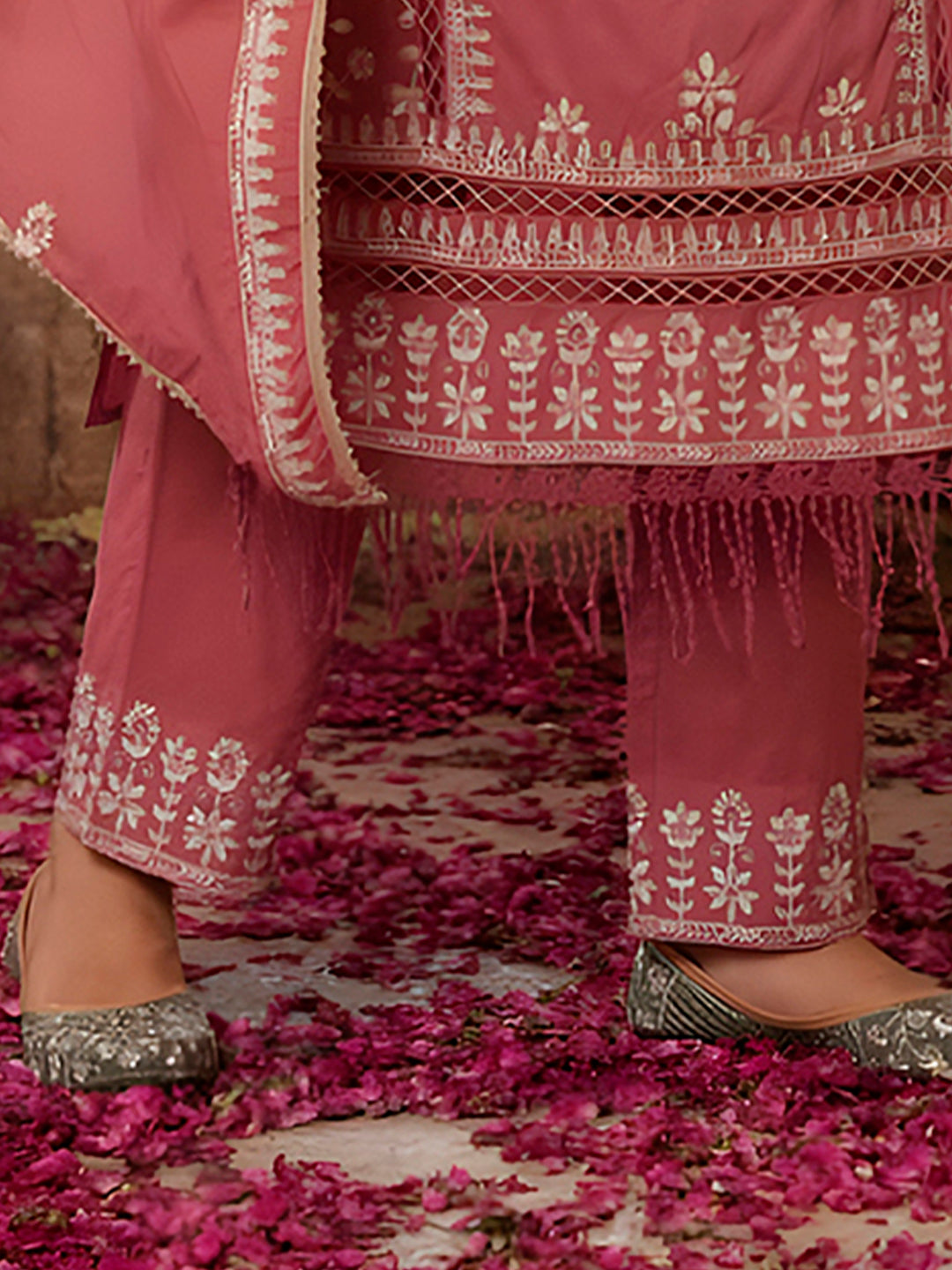 Embroidered & Lace Detailed Kurta With Pant & Embroidered Dupatta Luxury, Multicolor - Hiral Fashion | Grocsy