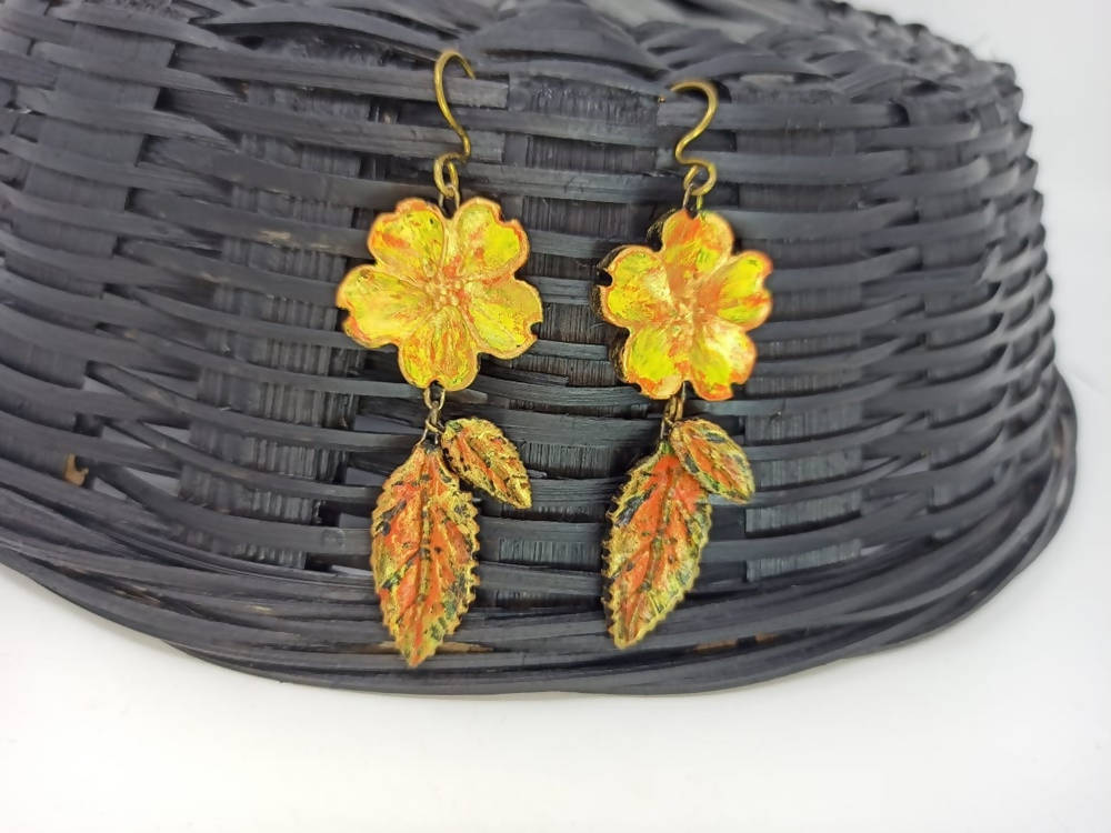Terracotta Beautiful Autumn Flower Hangings | Grocsy