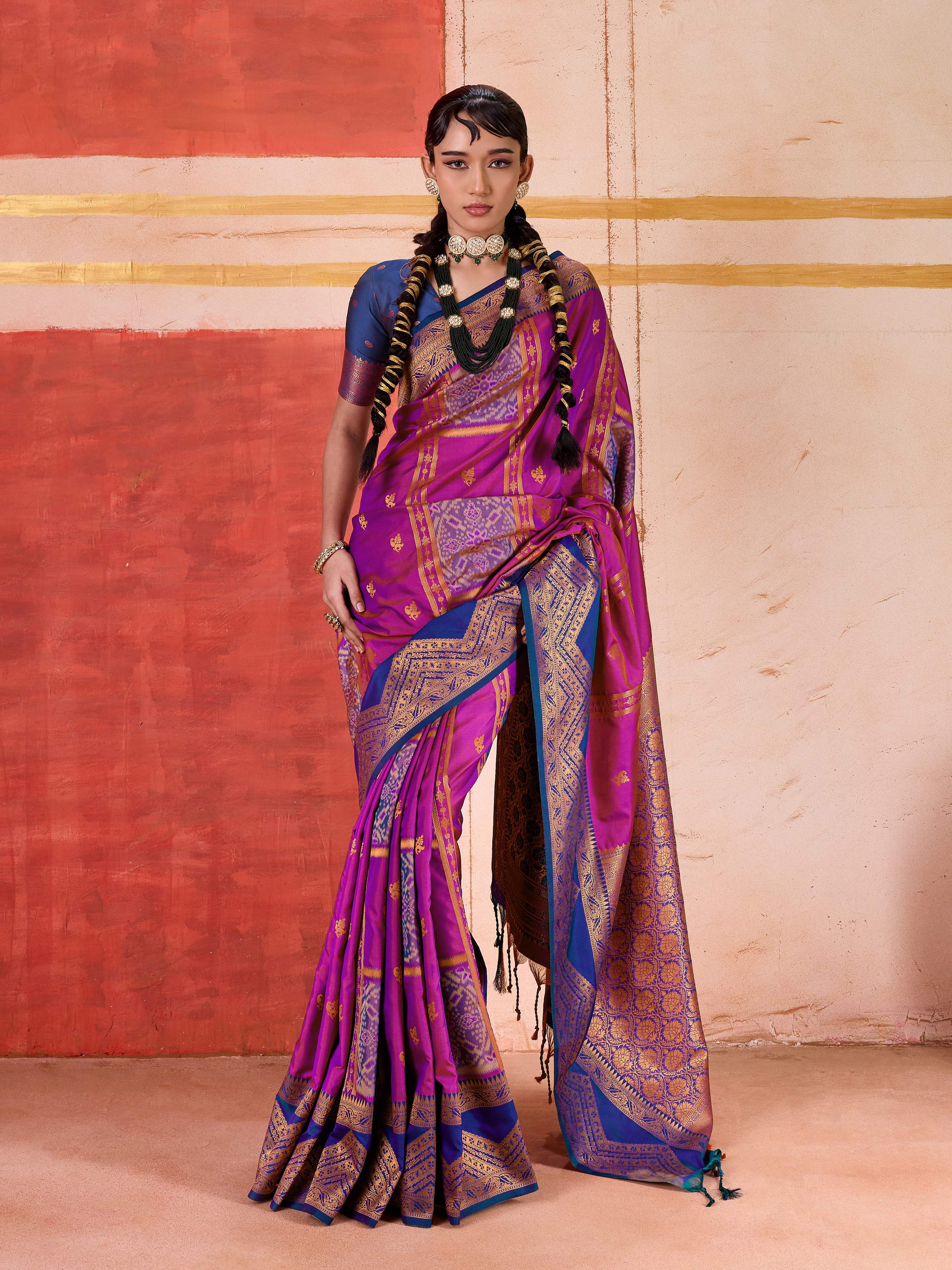 Aastha Fashion Magenta Pure Silk Handloom Weaving Saree | Grocsy