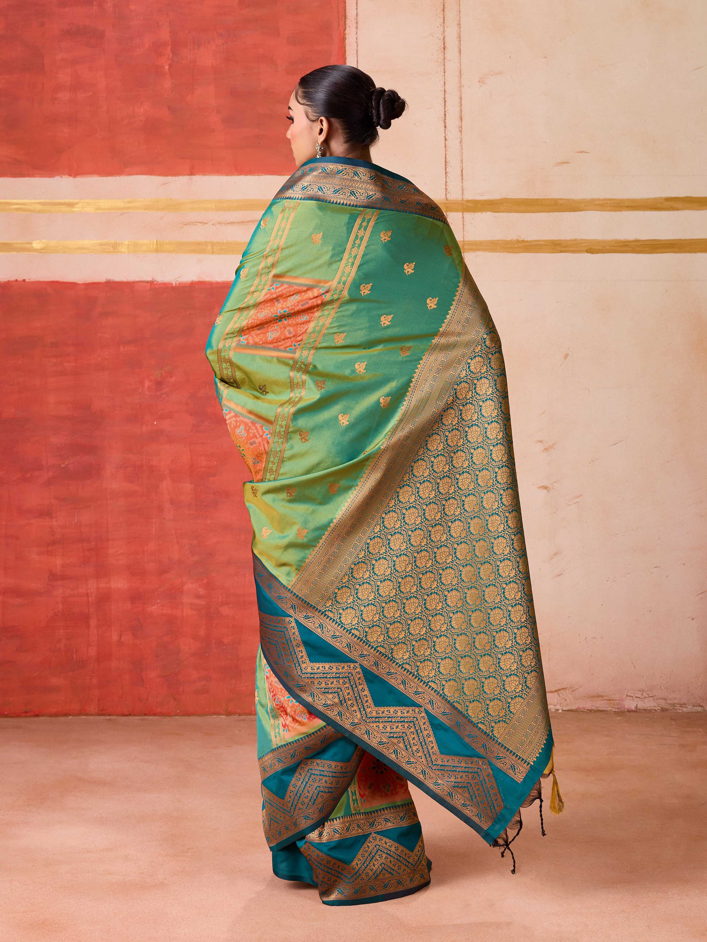 Aastha Fashion Green Pure Silk Handloom Weaving Saree | Grocsy
