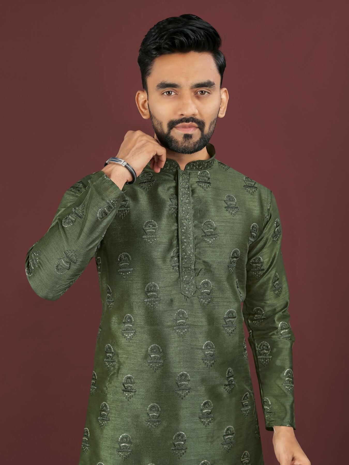 Anaita Green Embroidered Silk Straight Kurta | Grocsy