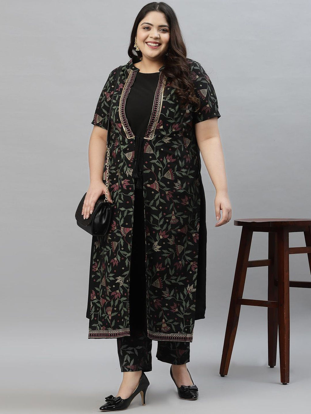 Sztori Plus Size Floral Foil Printed Mandarin Collar A-Line Kurta With Trouser | Grocsy