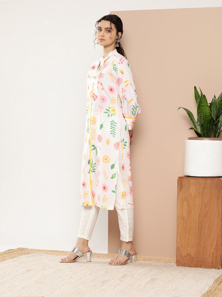 Ahalyaa Women White & Pink Floral Printed Floral Crepe Kurta | Grocsy
