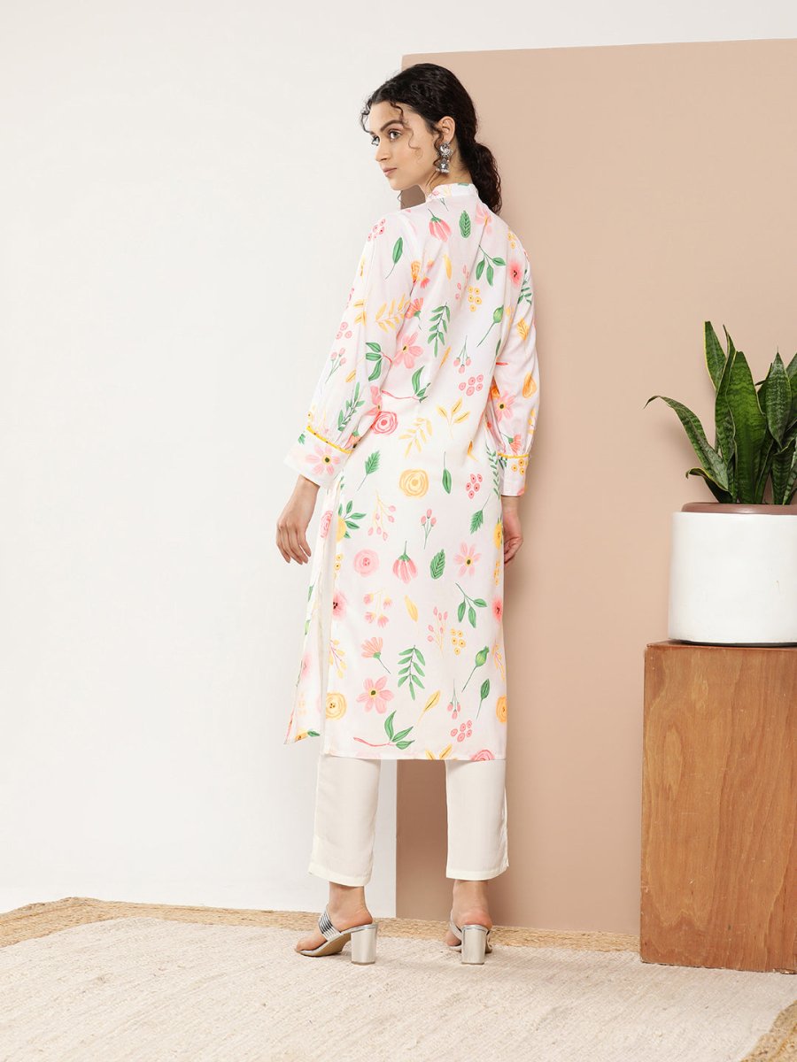 Ahalyaa Women White & Pink Floral Printed Floral Crepe Kurta | Grocsy