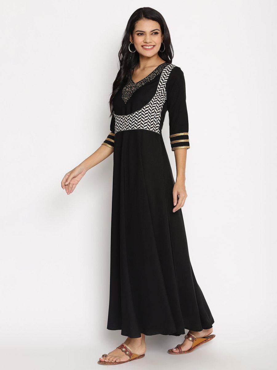 Ahalyaa Womens Black Colored Digital Print Plain Zari Kurta Set | Grocsy