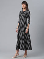 Ahalyaa Crepe Black Printed Kurta | Grocsy
