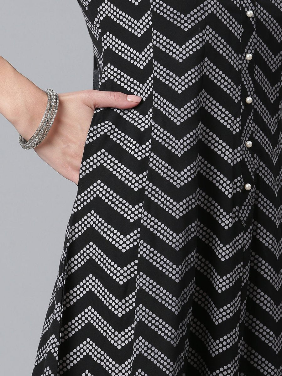 Ahalyaa Crepe Black Printed Kurta | Grocsy