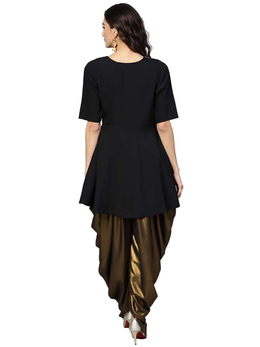 Ahalyaa Black A-line Crepe Kurta Set | Grocsy