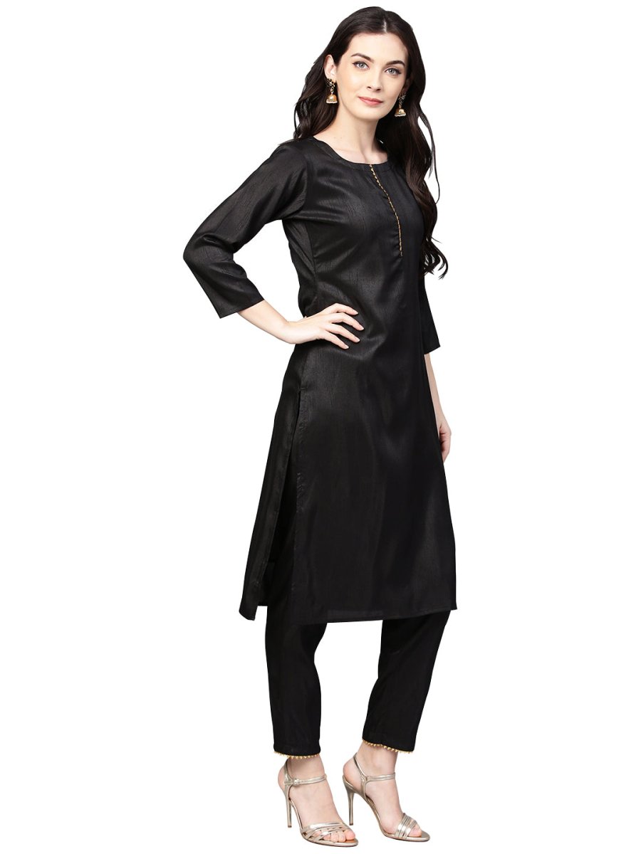 Ahalyaa Black With Bright Pink Kurta Set | Grocsy