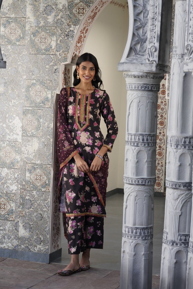 Ahalyaa Women Black Floral Printed Gotta Patti Kurta with Palazzos & With Dupatta | Grocsy