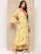 Ahalyaa Floral Printed Bell Sleeves Gotta Patti Crepe Kurta | Grocsy