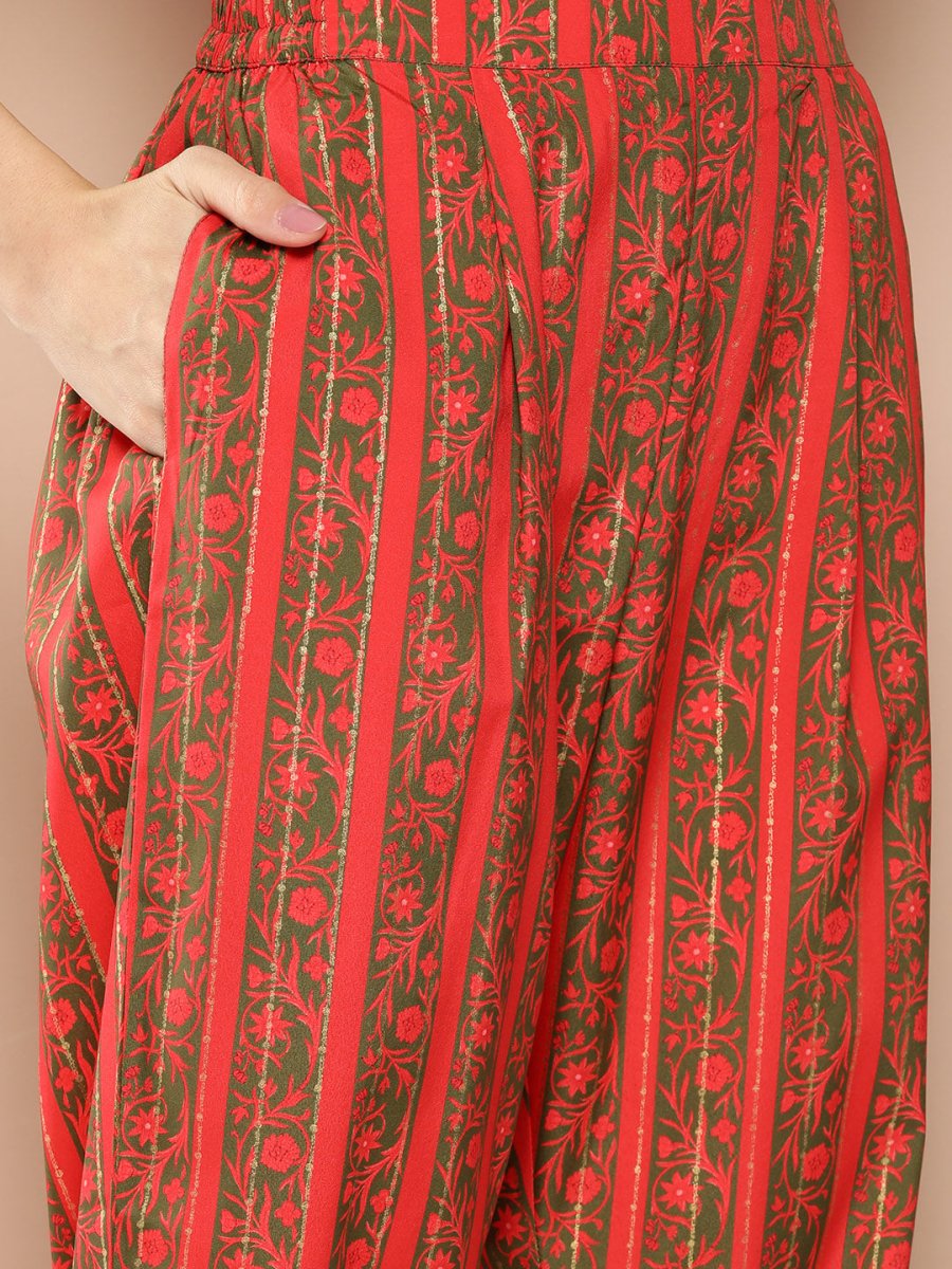 Ahalyaa Women Floral Printed Pleated Gotta Patti Kurta with Trousers | Grocsy
