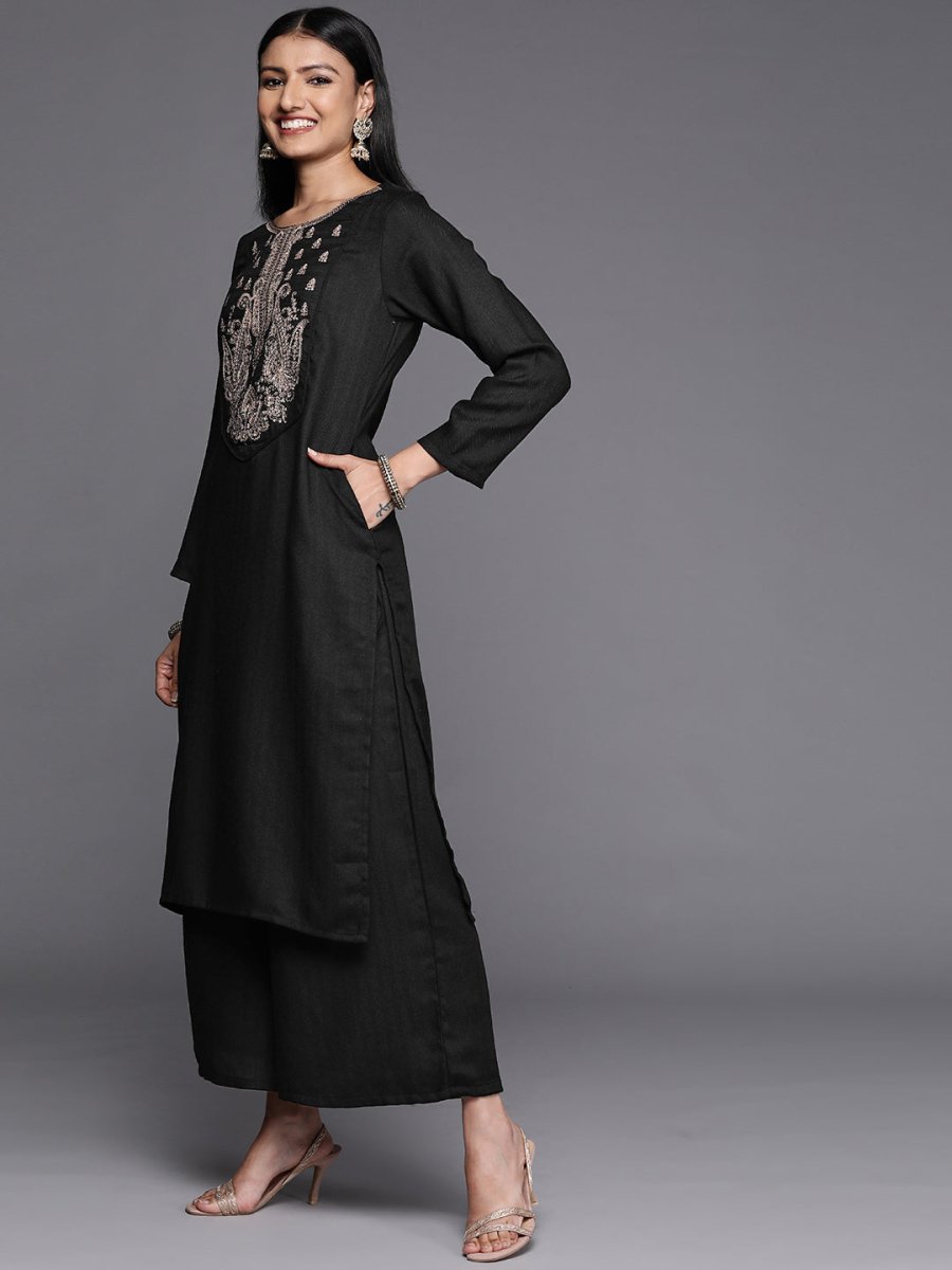 Ahalyaa Women Black Embroidered Aari Work Pashmina Kurta With Palazzos | Grocsy