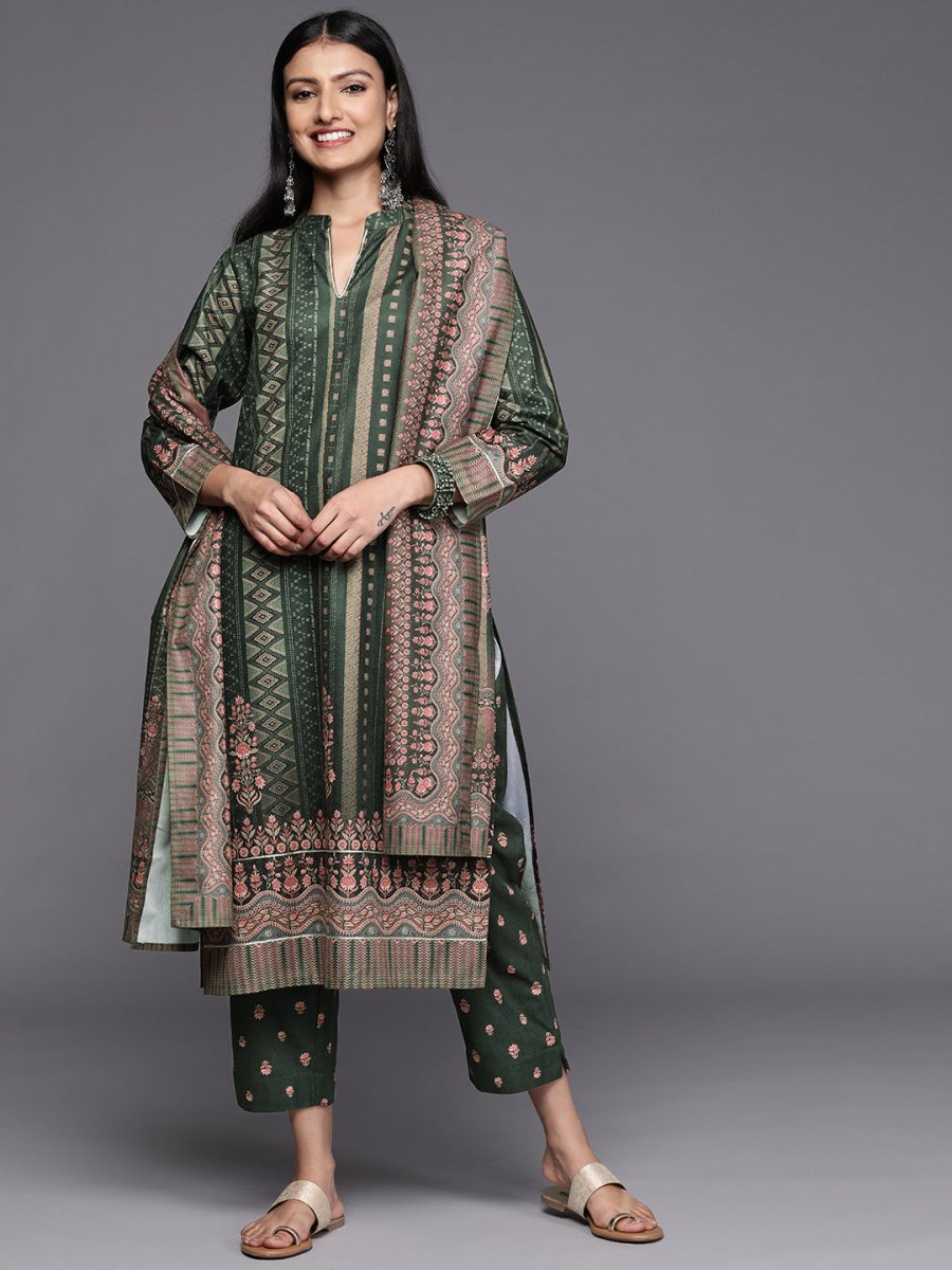 Ahalyaa Women Green Printed Gotta Patti Velvet Kurta with Trousers & With Dupatta | Grocsy