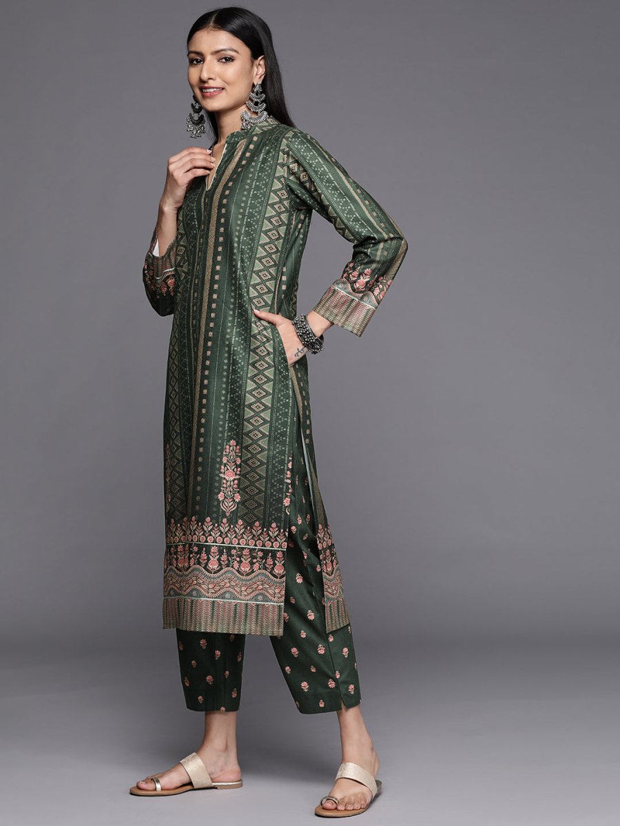 Ahalyaa Women Green Printed Gotta Patti Velvet Kurta with Trousers & With Dupatta | Grocsy