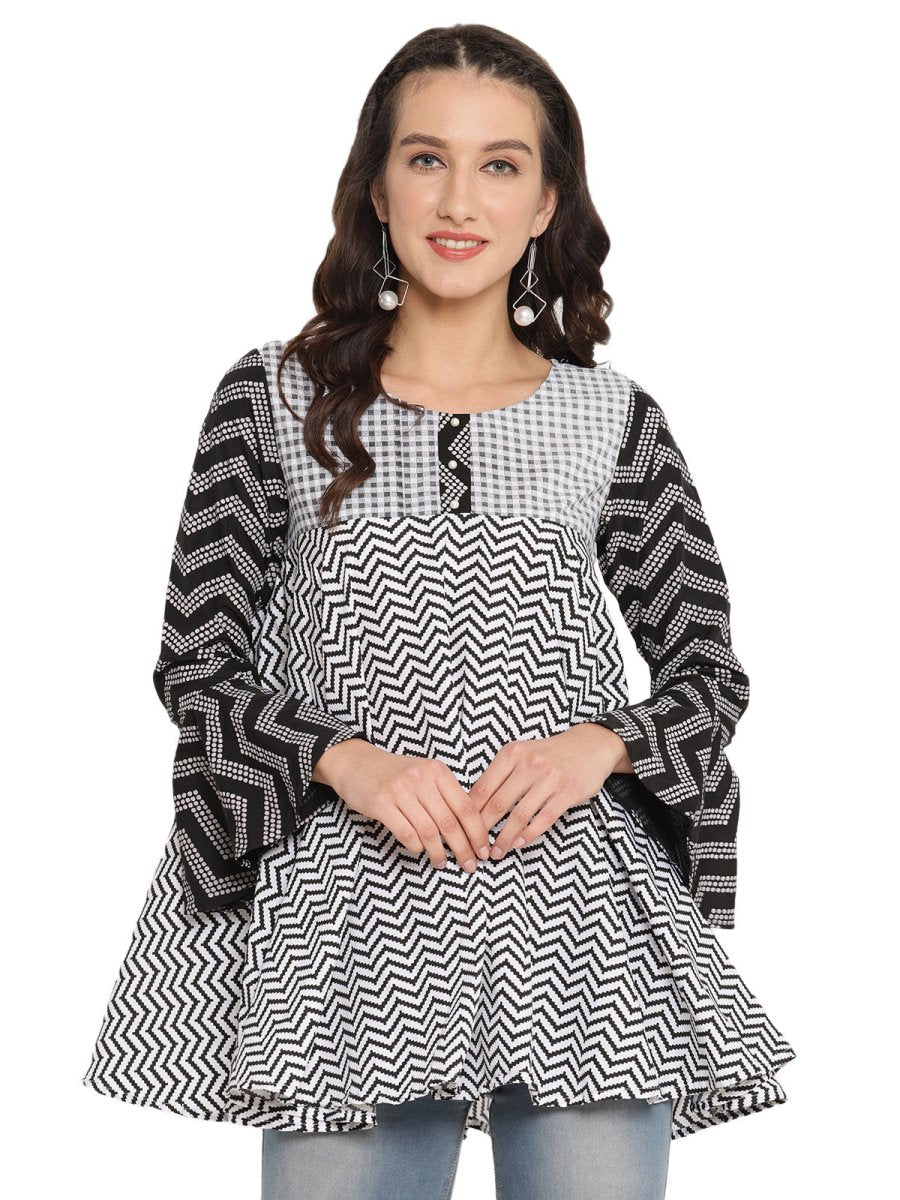 Ahalyaa Printed Flared Black Tunic | Grocsy