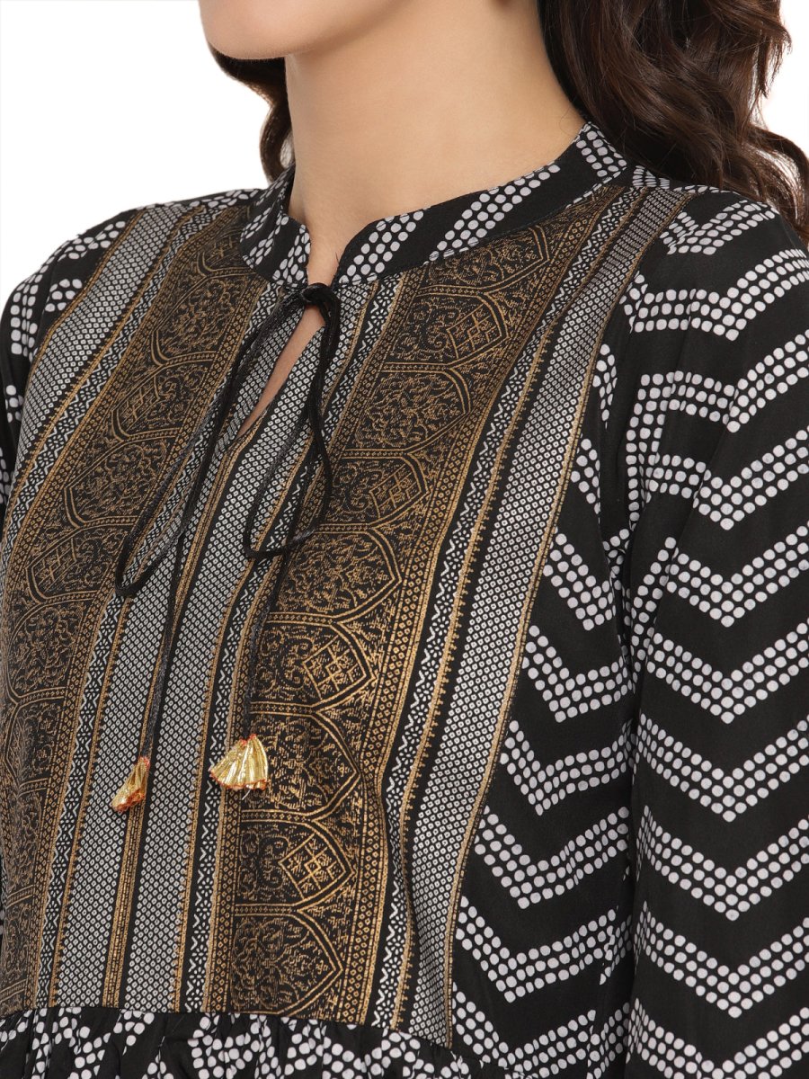 Ahalyaa Stripes Printed Black Tunic | Grocsy