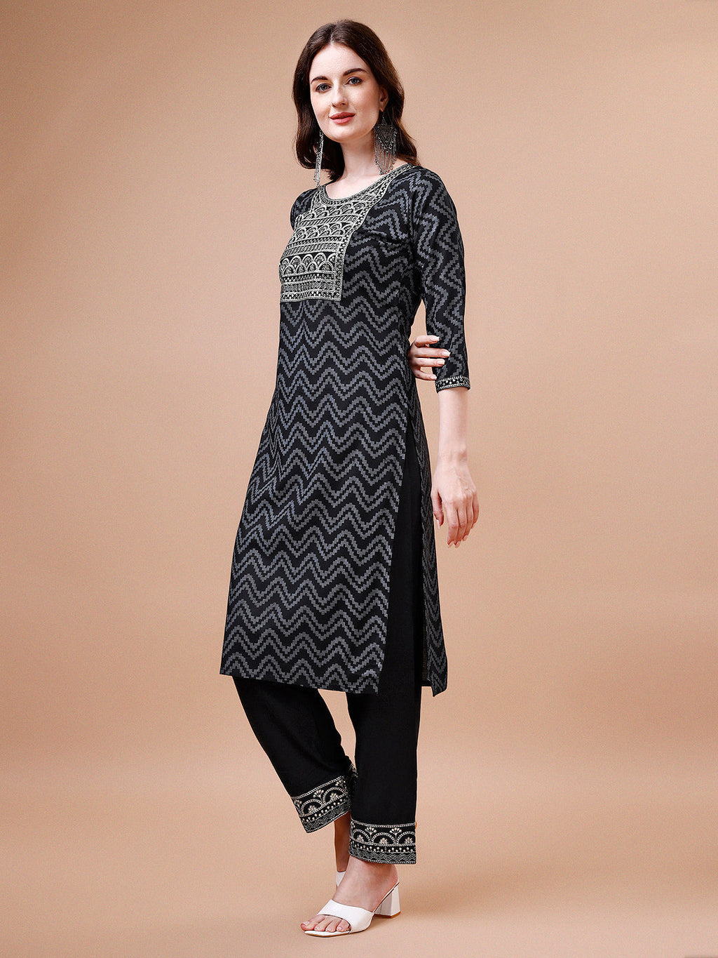 Embroidered Chevron Printed Cotton Kurta With Pant, Multicolor - Hiral Fashion | Grocsy