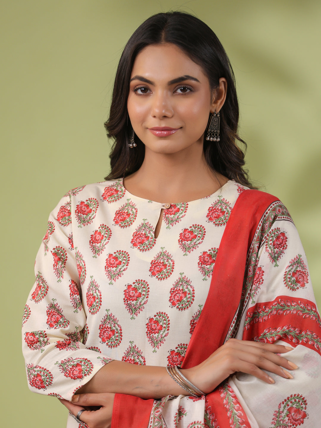 Janasya Regular Poly Cotton Cream Ethnic Motifs Notch Neck Set | Grocsy