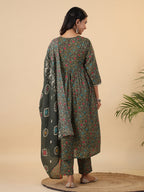 Janasya Angrakha Poly Cotton Green Gemometric V-Neck Kurta Set | Grocsy