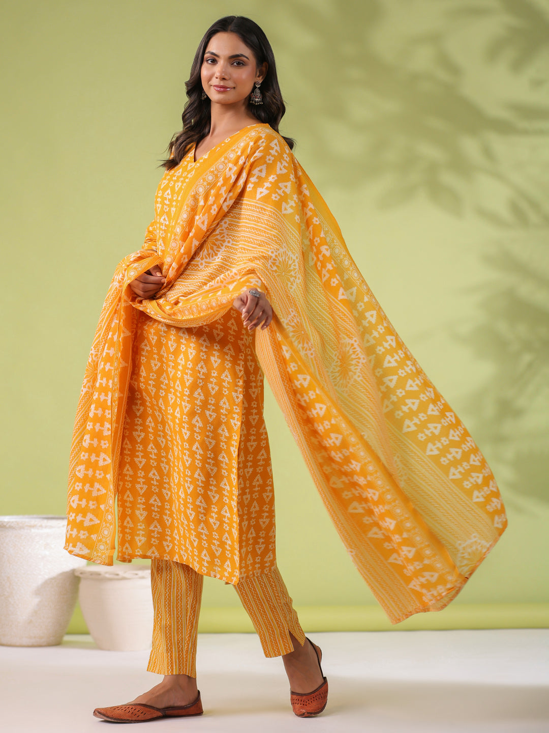 Janasya Regular Poly Cotton Mustard Gemometric V-Neck Kurta Set | Grocsy