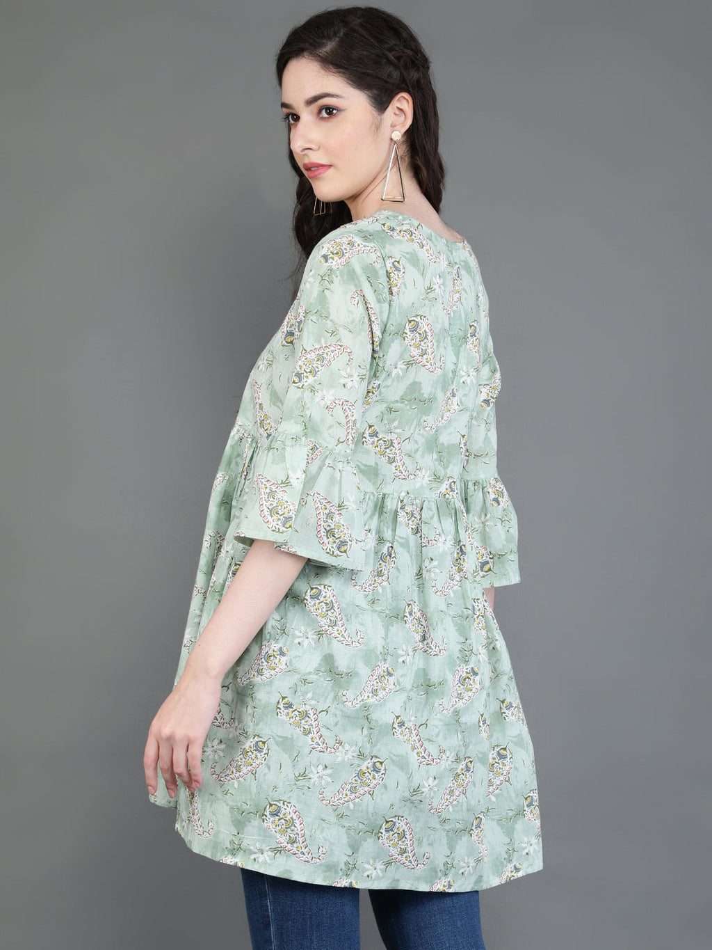 Antaran Green Pure Cotton Printed Tunic | Grocsy